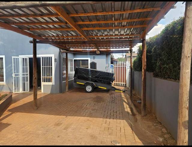 3 BEDROOM HOUSE FOR SALE IN BOSMONT